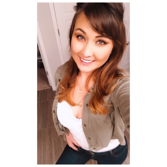 🦄 Meet Your Seller 🦄 - Picture 1 of 8